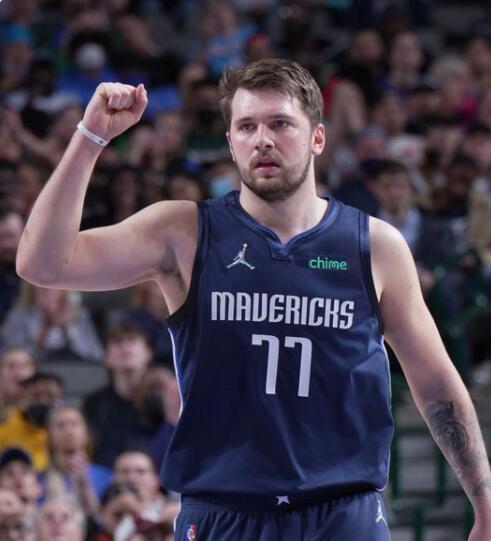 区保持犯规 区保持犯规