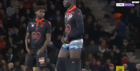 回到背景 回到背景